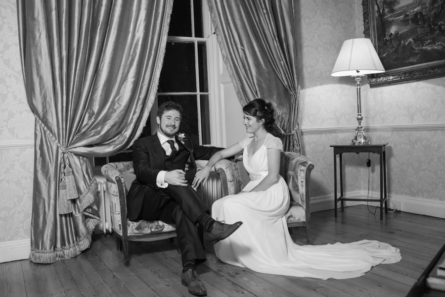 reportage wedding photographer saddleworth